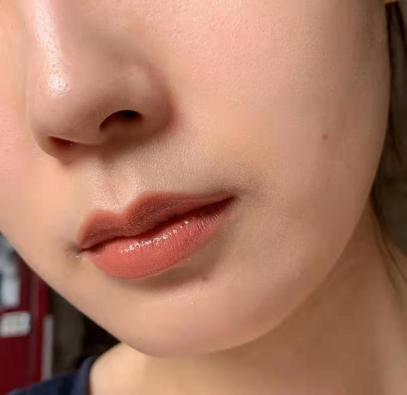 涂口红不爱掉色的正确方式,涂口红最怕什么颜色