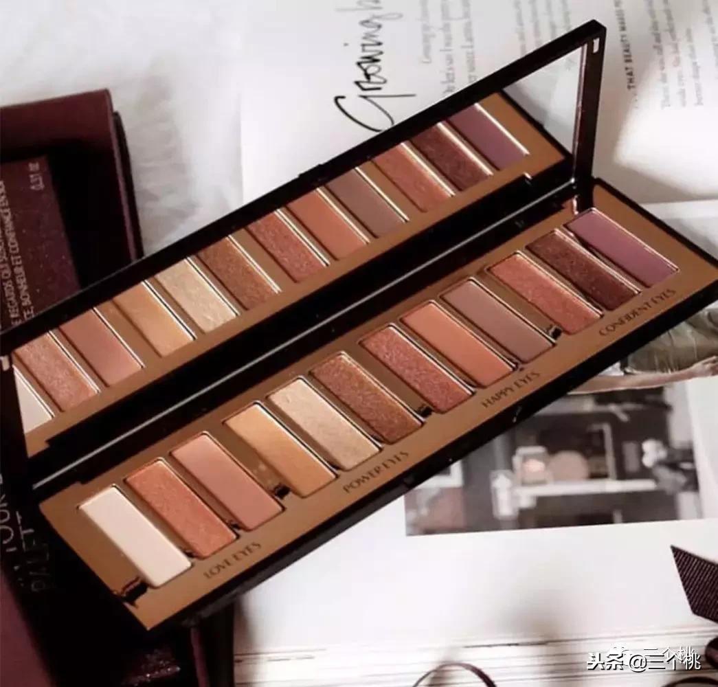 charlottetilbury圣诞眼影,charlottetilbury彩妆