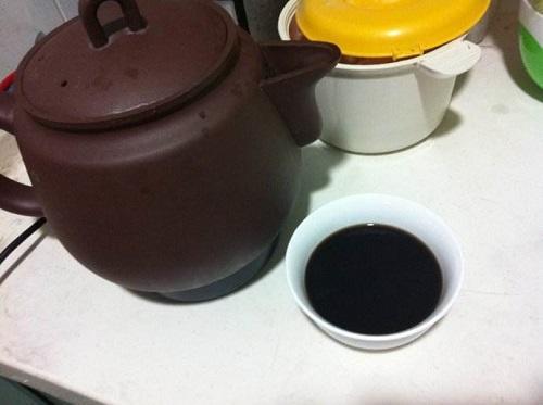 使用不锈钢的餐具哪种方法正确,使用不锈钢餐具哪种方法正确的