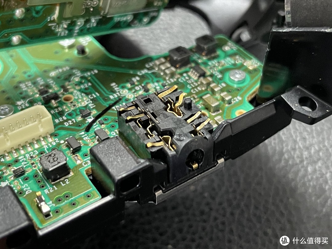 xboxones手柄摇杆维修,xboxone手柄左右摇杆太难按了