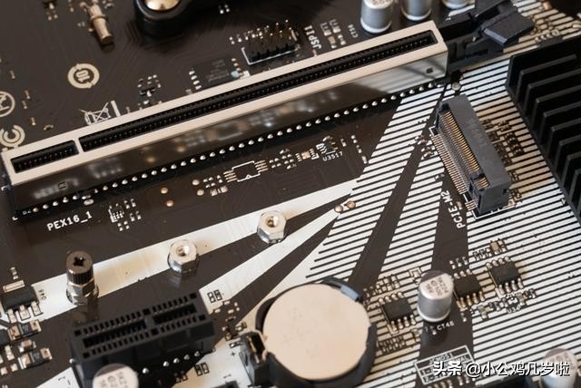 amd三个m.2接口的主板,amd主板usb接口无法使用