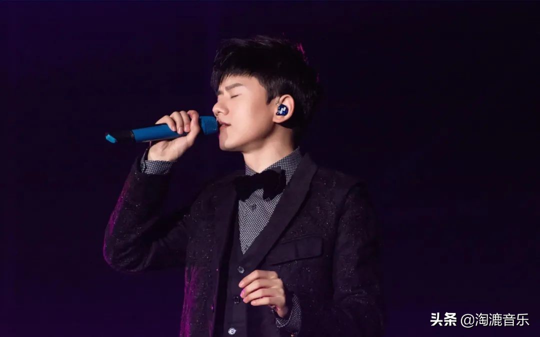 张杰出道16年零绯闻,出道15年的张杰有多强