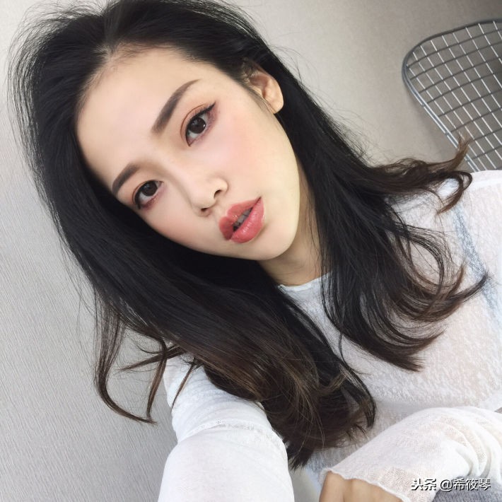 黄皮素颜显白提气色口红小样推荐,大牌口红推荐黄皮显白香奈儿75