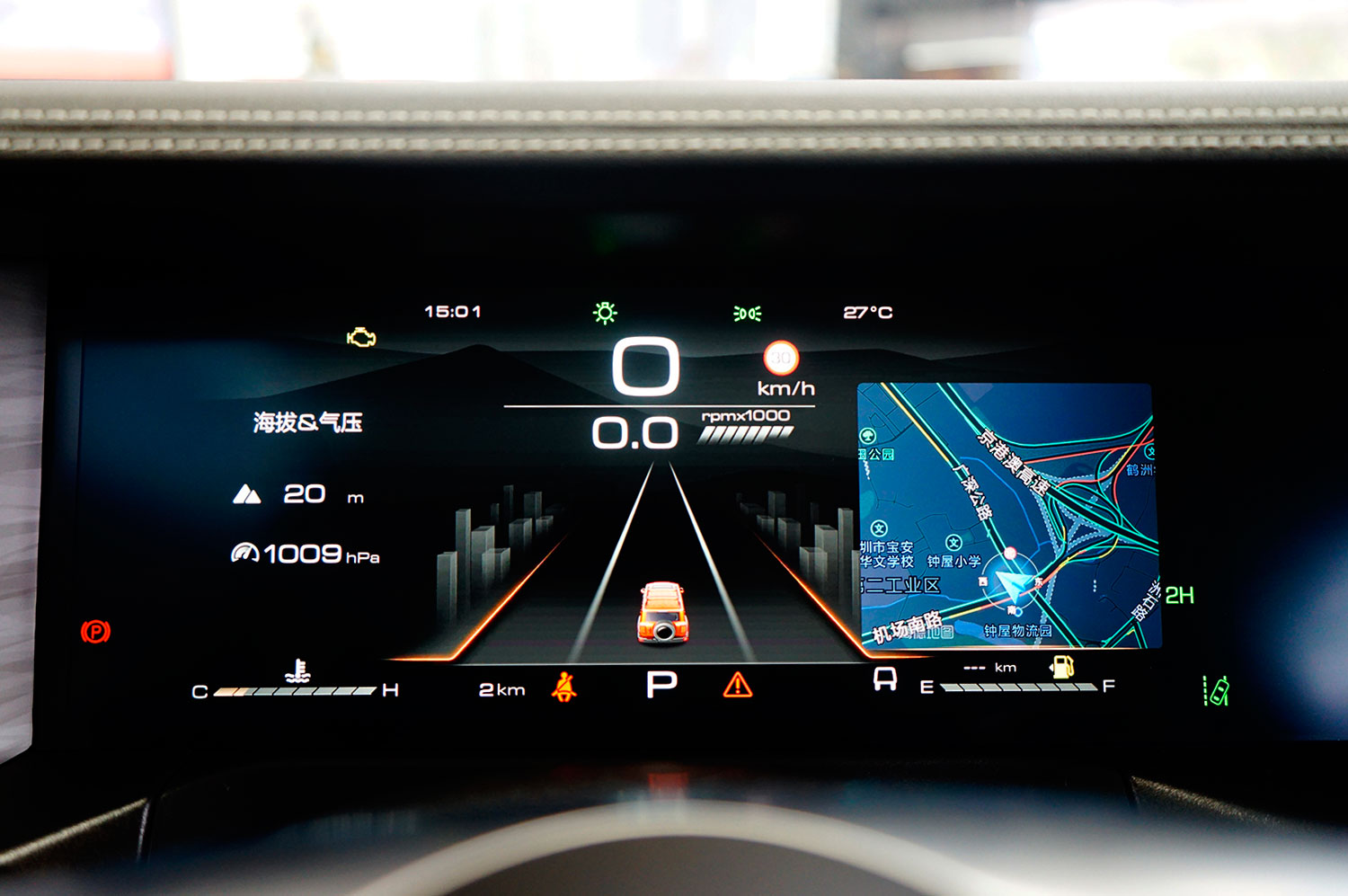 wey坦克300和长城坦克300,wey坦克300银色量产实车