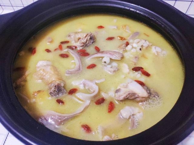 热天胡椒猪肚鸡的正确做法,汤浓肉嫩胡椒猪肚鸡视频