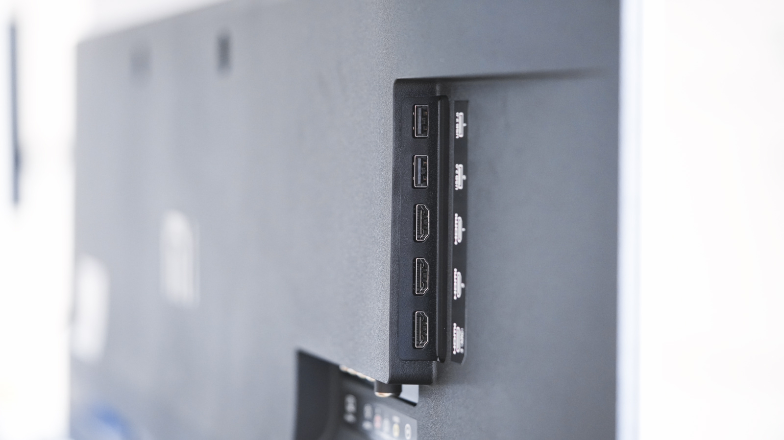 雷鸟55s515d和红米55x2022哪个好,小米雷鸟55寸电视评测