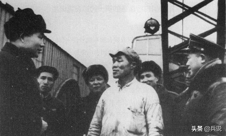 您是海军司令，怎么还租我的渔船？萧劲光终生难忘渔民之问