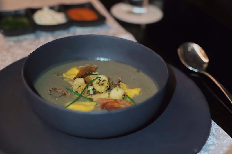 带朋友访深第一站，当然是云上深圳瑞吉