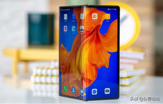 华为提供免费的贴膜服务，余承东赞不绝口