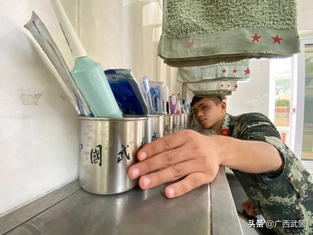 当兵当久了性格变化,儿子当兵后的变化