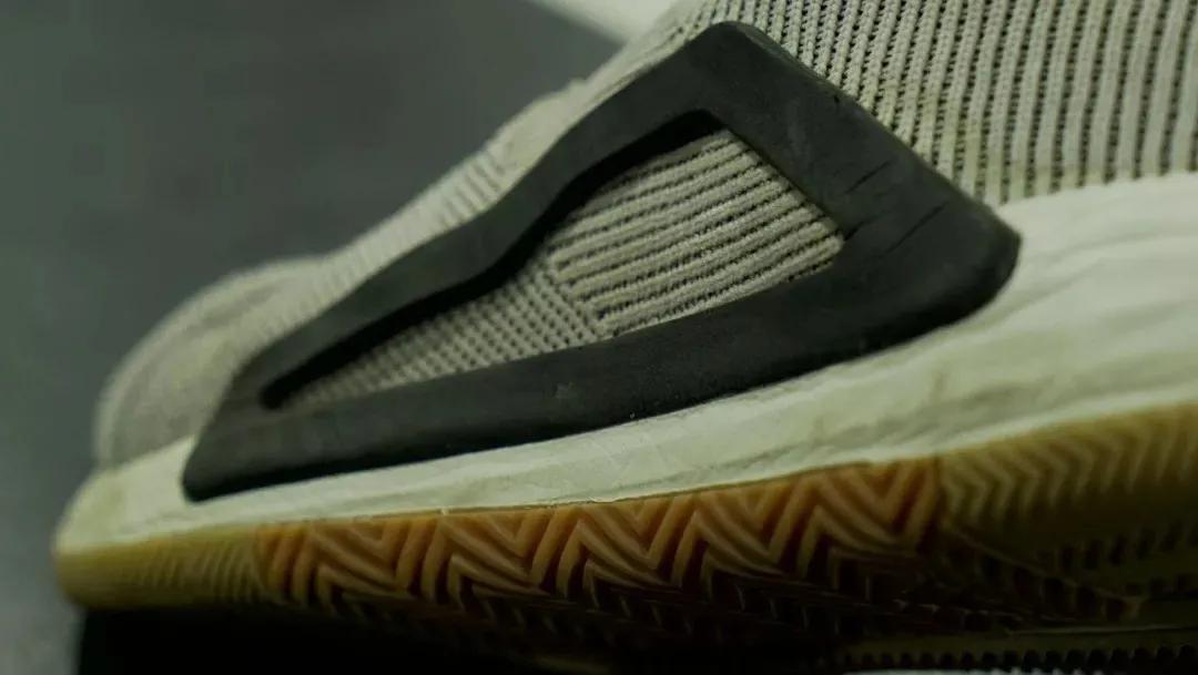 阿迪达斯罗斯11代实战测评,罗斯11实战测评