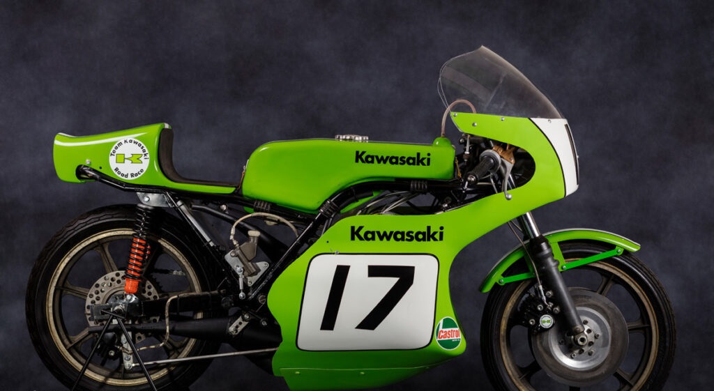 川崎750h2两冲程三缸发动机,川崎h2r发动机制造全过程