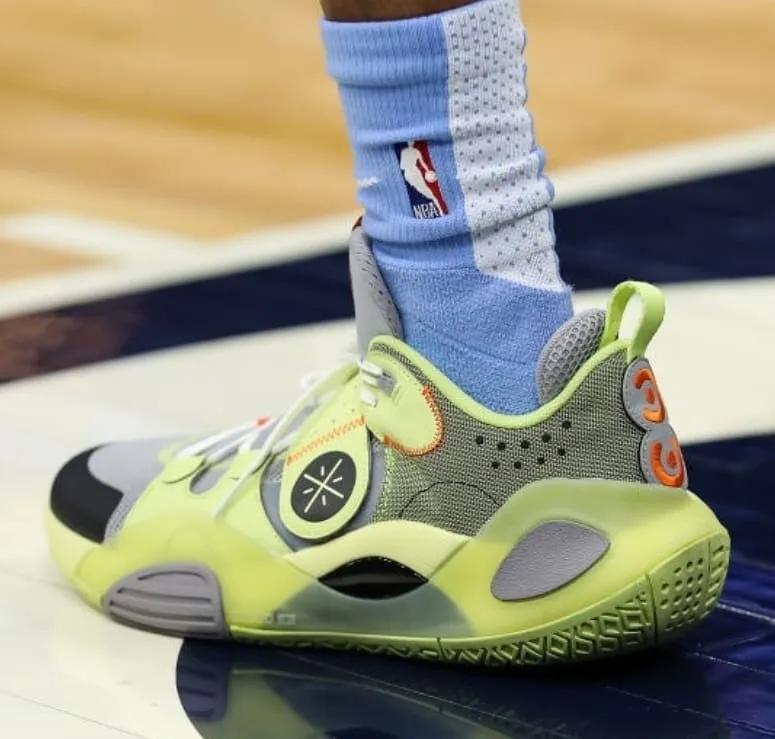 nba球星上脚球鞋塔克,nba鞋王塔克穿aj5