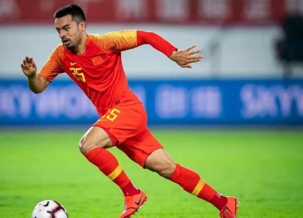 别再乱猜乱写!12强赛不是玩游戏,这也许是目前国足的最强阵容