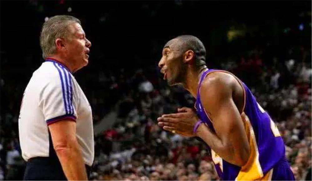 nba裁判赛前准备,nba裁判准备比赛