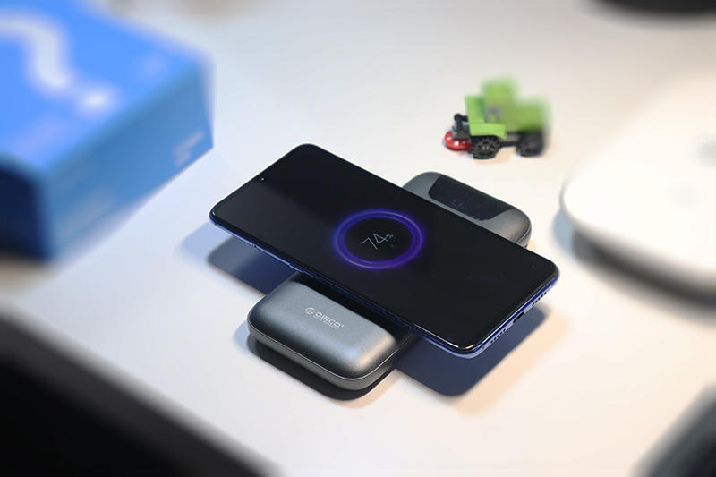 旧手机不要扔了可以当充电宝,手机无线充电接收器