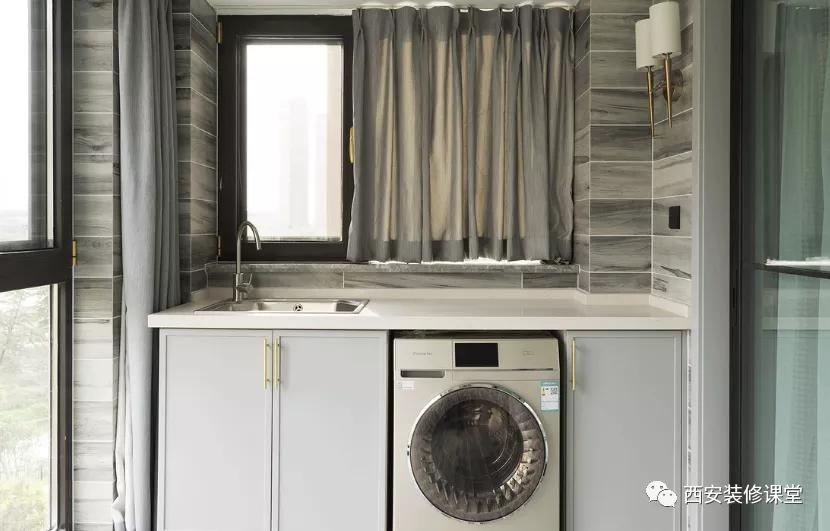 阳台窗帘怎么做？都有哪些形式？