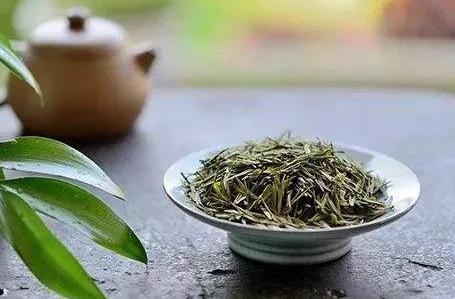 保温瓶塑料盖有异味怎么去除,保温水壶里的白色污垢去除小妙招