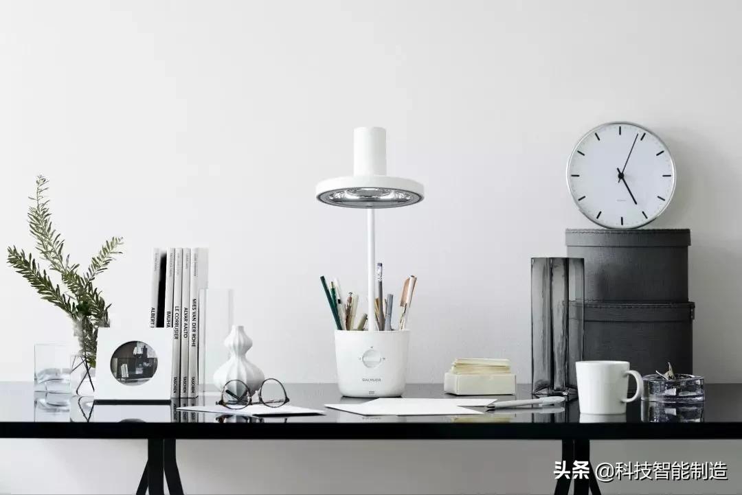 乔布斯用的台灯 (乔布斯选的台灯)