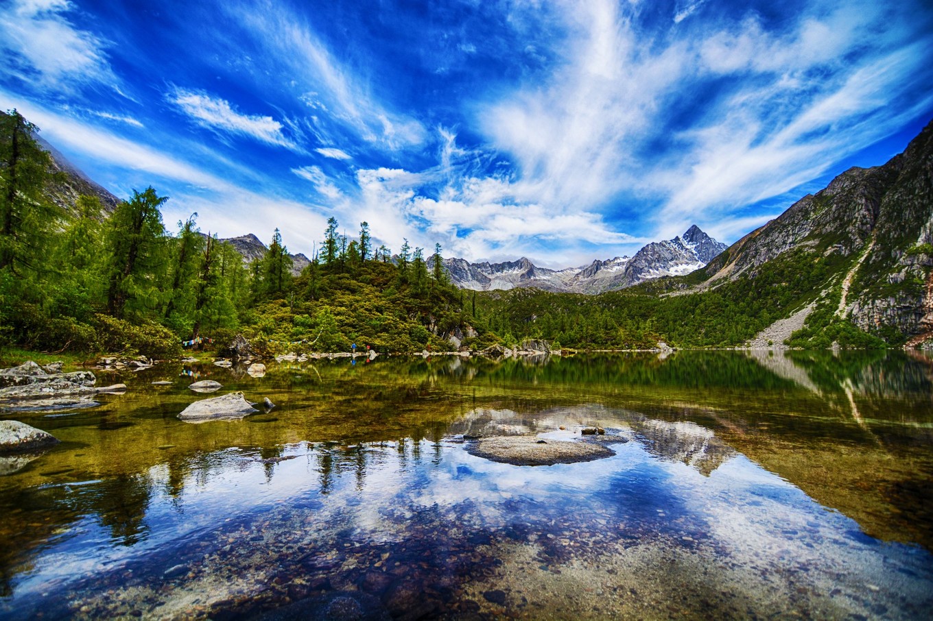 丹巴藏寨住哪里好,丹巴党岭村在哪里