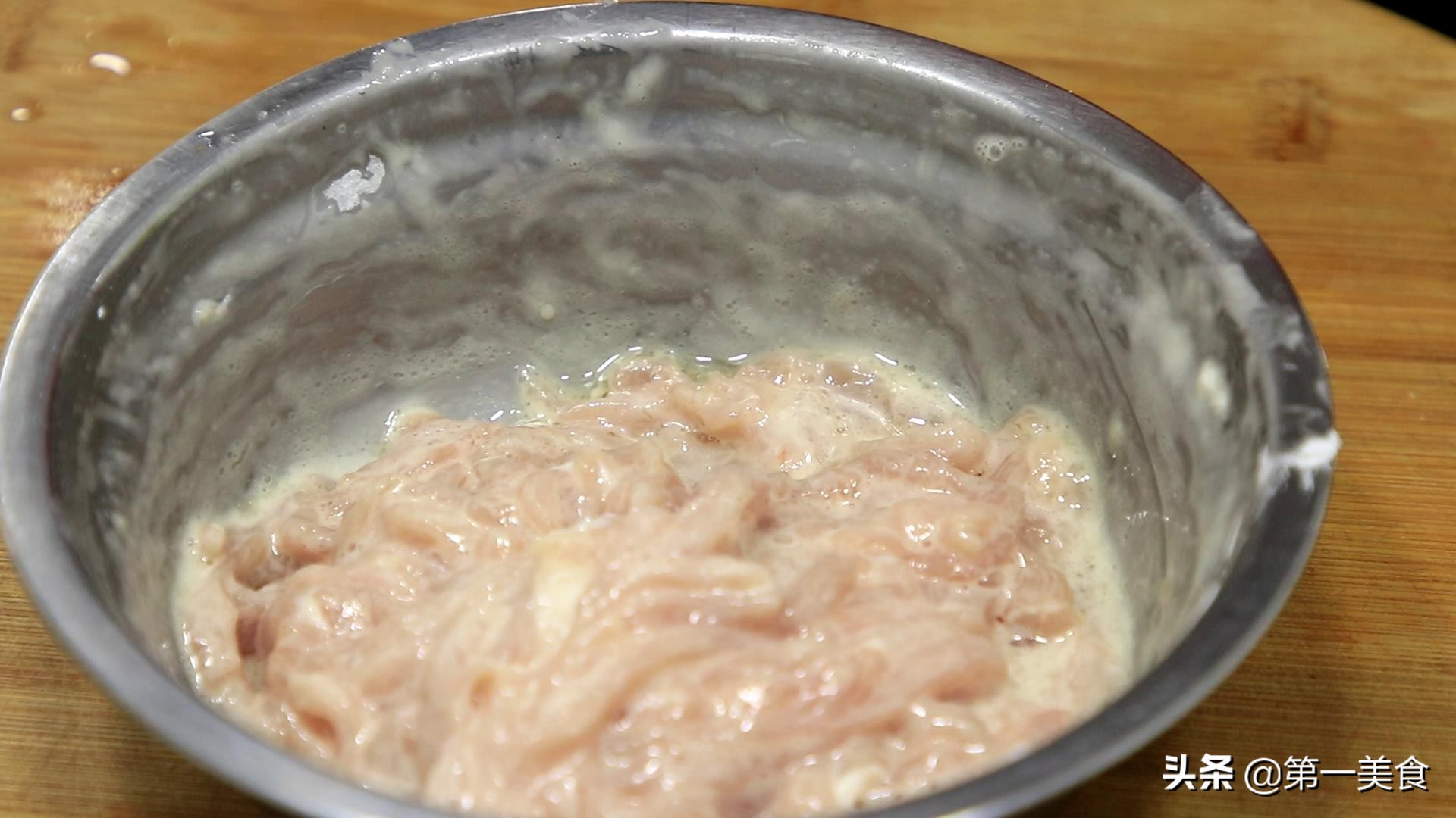 炒肉怎么炒又嫩又好看,炒肉要怎么炒才又嫩又好吃