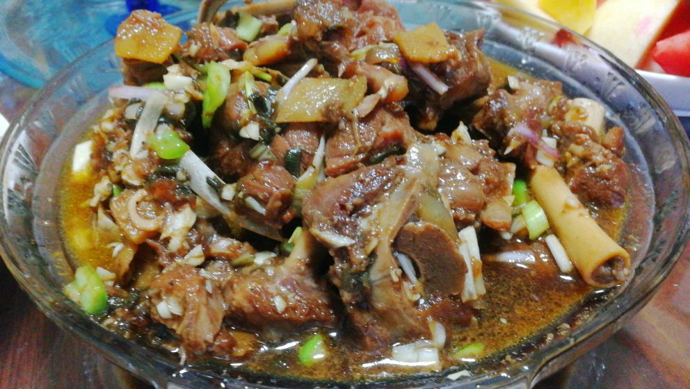 中秋国庆双节快乐丰盛的家宴,国庆中秋双节同庆晚餐