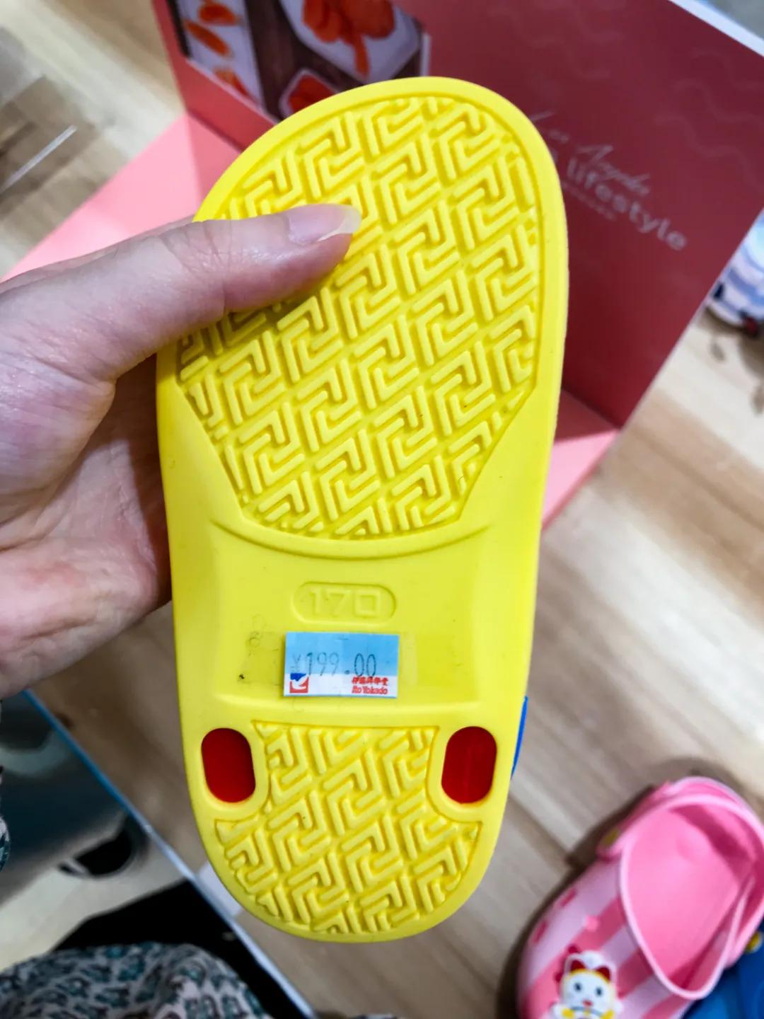 关爱孩子从鞋子开始,关爱宝宝从脚开始