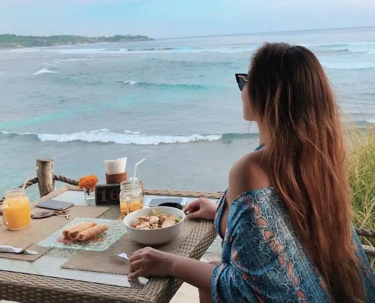 中华壮年女性！求求你们能不能别去旅游了