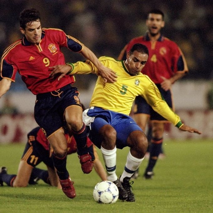 被放逐的骑士!银河舰队下的牺牲品费尔南多·莫伦特斯