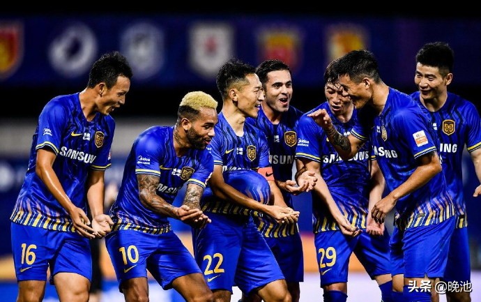 中超大连人vs青岛队,贝尼特斯江苏苏宁