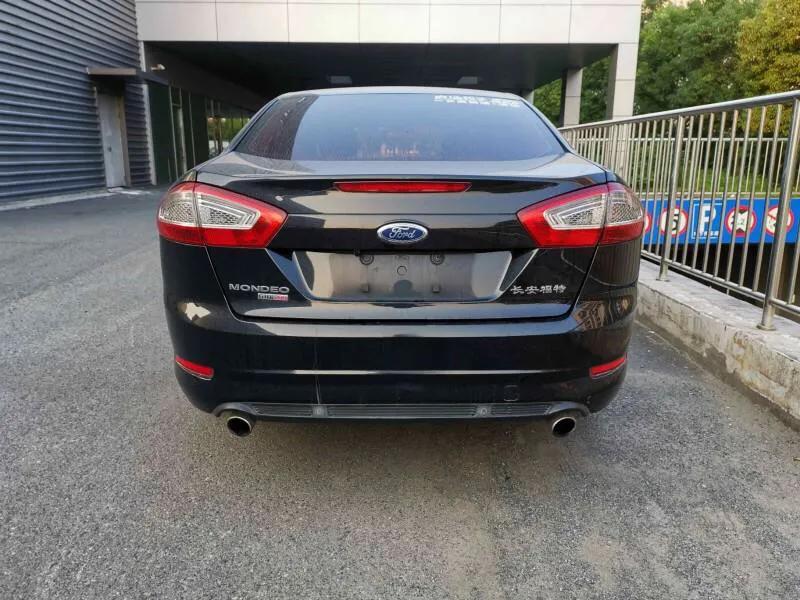 2011福特蒙迪欧致胜手动挡,2011年福特蒙迪欧致胜排量2.0t