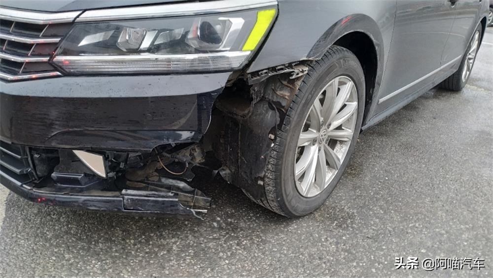 高速路上撞到人的正确处置方法,高速撞到东西导致车辆受损怎么办