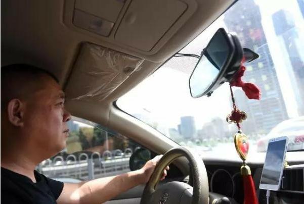 长沙专职跑滴滴到底怎么样,在长沙跑滴滴一个月收入怎样