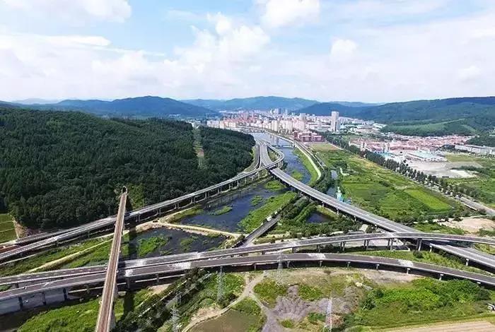 最新长春到吉林高速通行情况,长春到吉林珲乌高速开通了吗