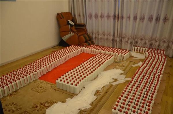 制假茅台窝点被曝出,假茅台窝点抓捕现场