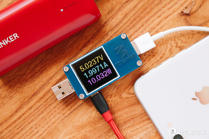 iphone无线充跟数据线有什么区别,iPhone数据线和充电头推荐