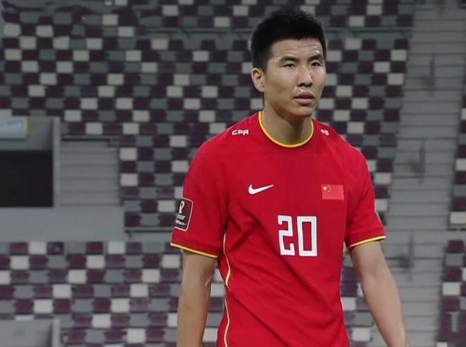 国足最具有威胁的一次进攻,国足大胜全靠27岁锋霸的出色表现