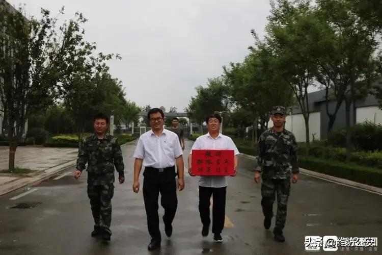 80后手工缝鞋垫,老北京手工缝制鞋垫花样