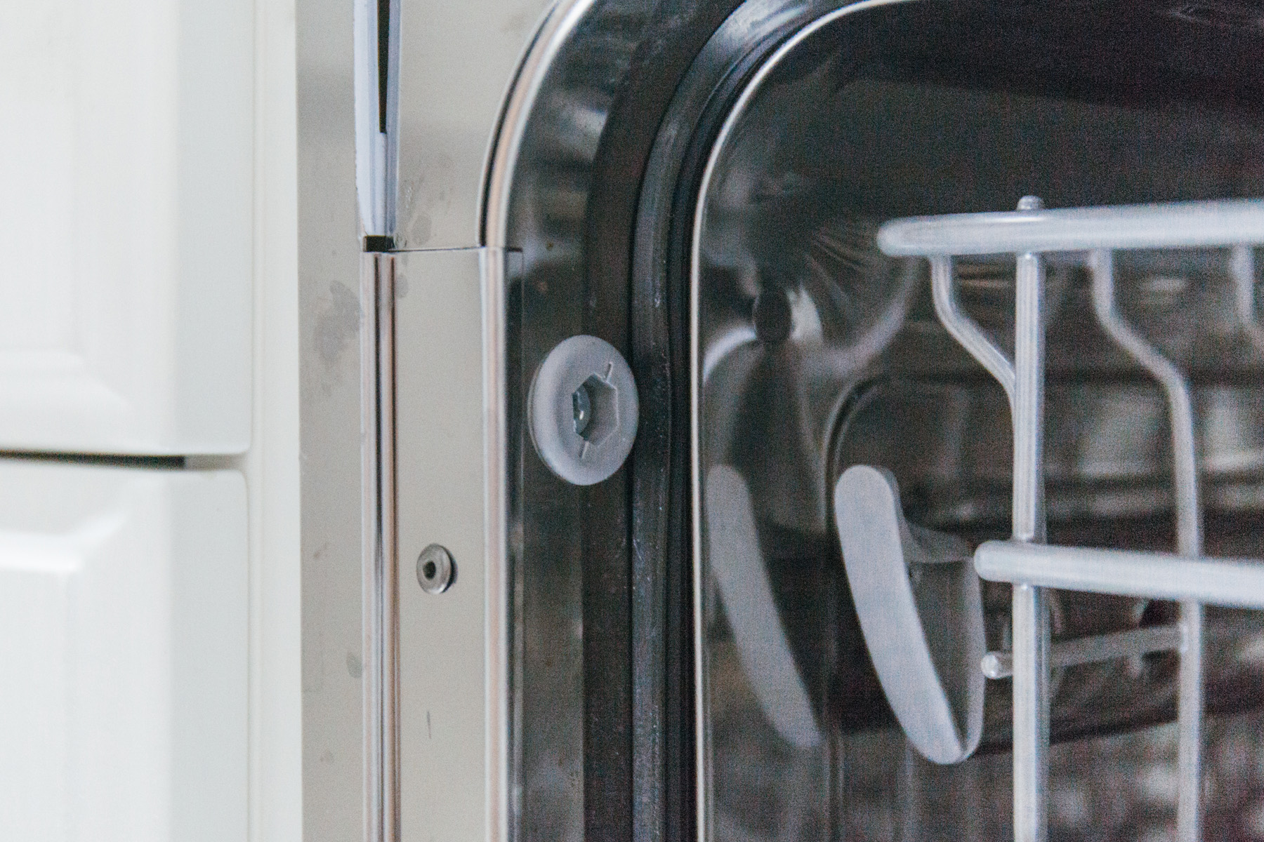 嵌入式洗碗机西门子优缺点,西门子13套嵌入式洗碗机拆解