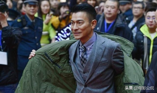 当刘德华遇到周杰伦,刘德华模仿贝克汉姆世界杯片段