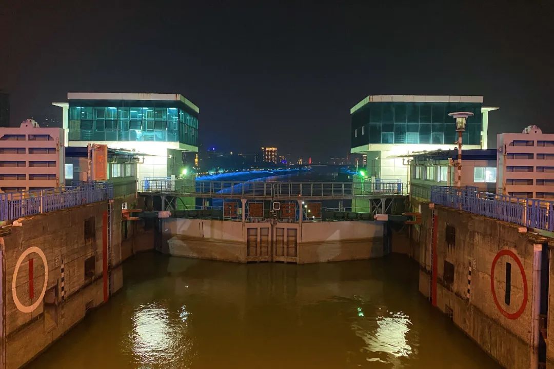 宜昌葛洲坝游玩攻略,湖北宜昌长江三峡夜游攻略