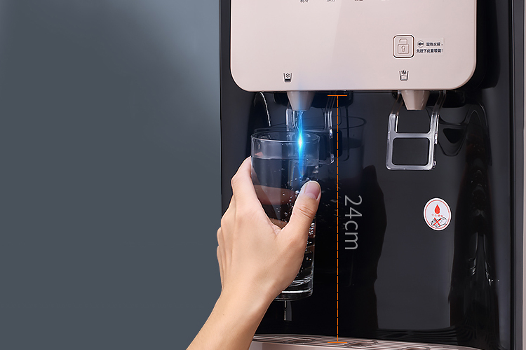 家用饮水机下置水桶换水步骤,水桶饮水机换水技巧