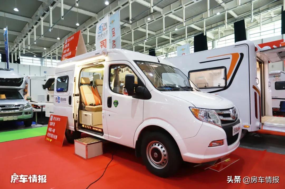 公认最好的三款房车10万元内,东风御风房车c型房车