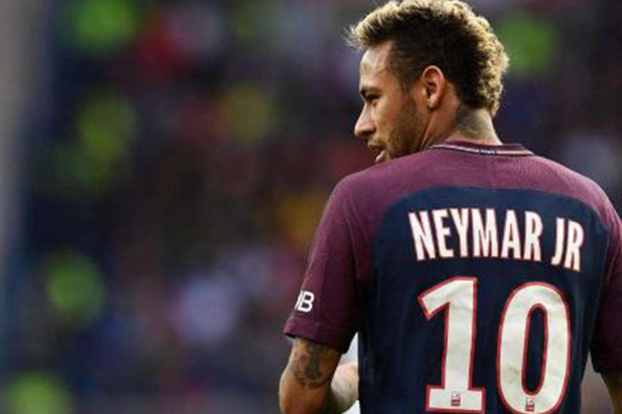 内马尔活泼,内马尔痞帅行走的荷尔蒙