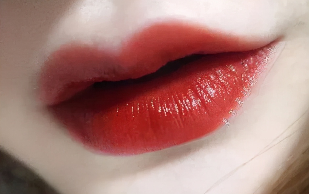 口红超火爆十大品牌,口红高颜值推荐大牌