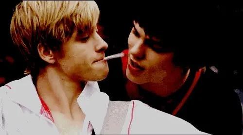 男朋友和别的女的聊暧昧怎么解决,男朋友跟网上女人聊暧昧怎么办