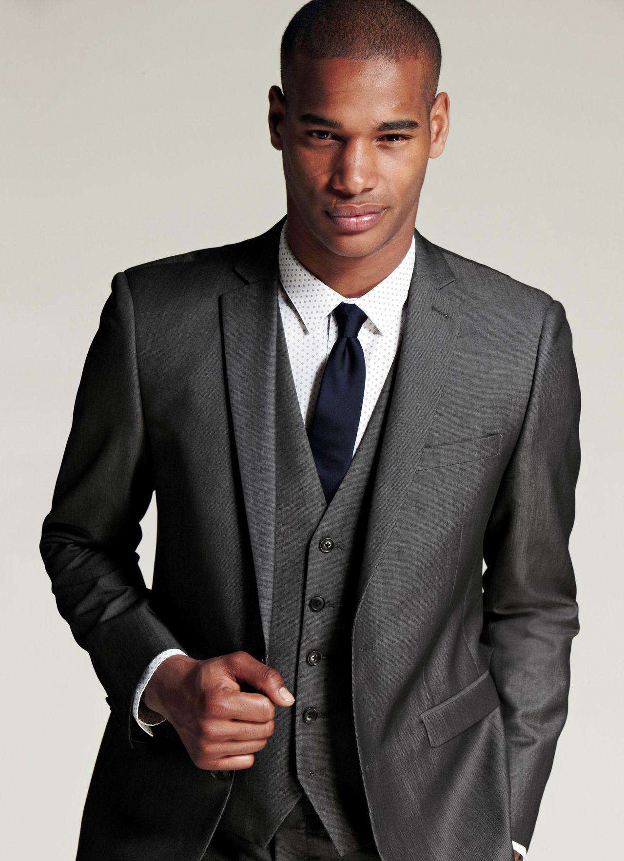 秋季马甲怎么搭配男,初秋最潮搭配马甲裙穿搭技巧