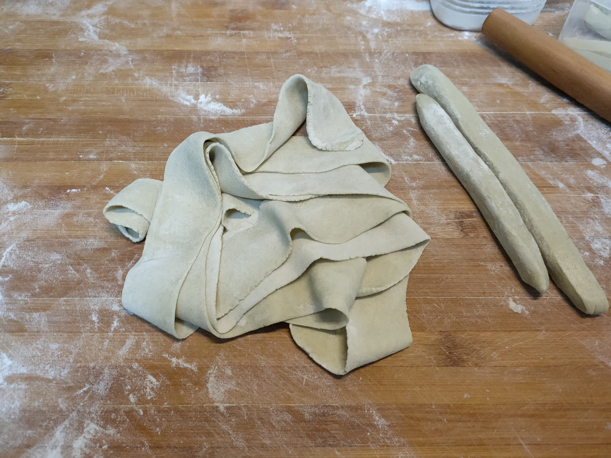 牛肉板面的正宗做法汤汁,牛肉板面好吃的家常做法