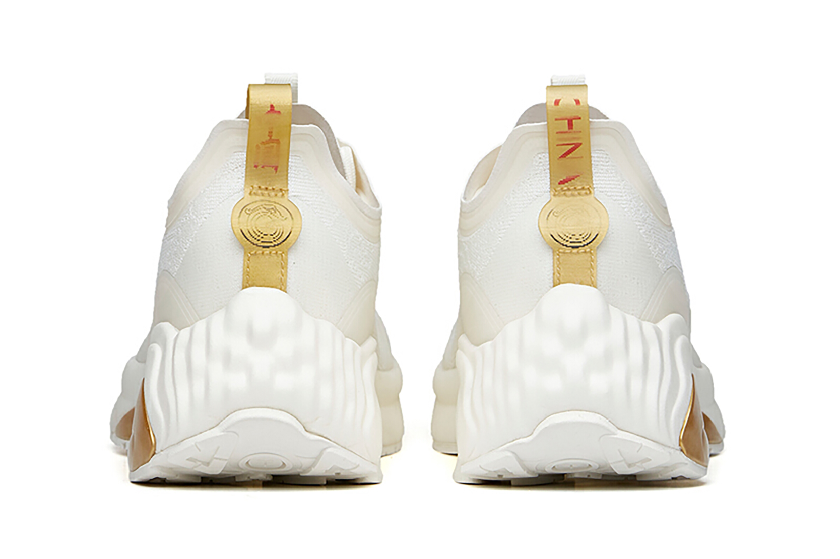 金色战靴王濛,高颜值金色足球鞋