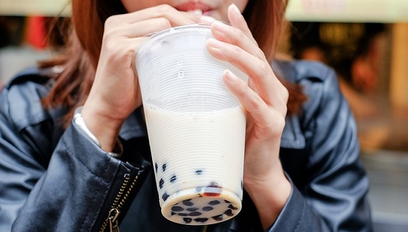 每千人所包含的店面数量,每千人拥有的企业数位居全国第一